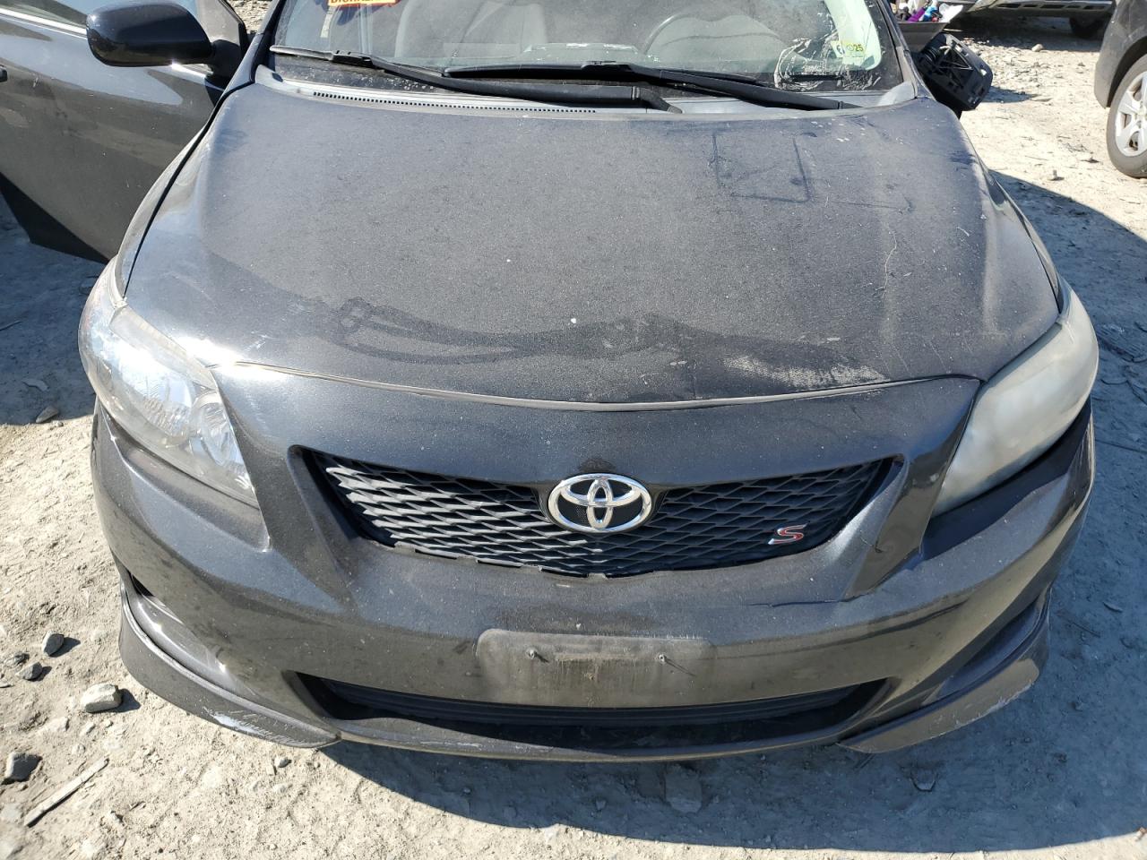 2010 Toyota Corolla - Image 12