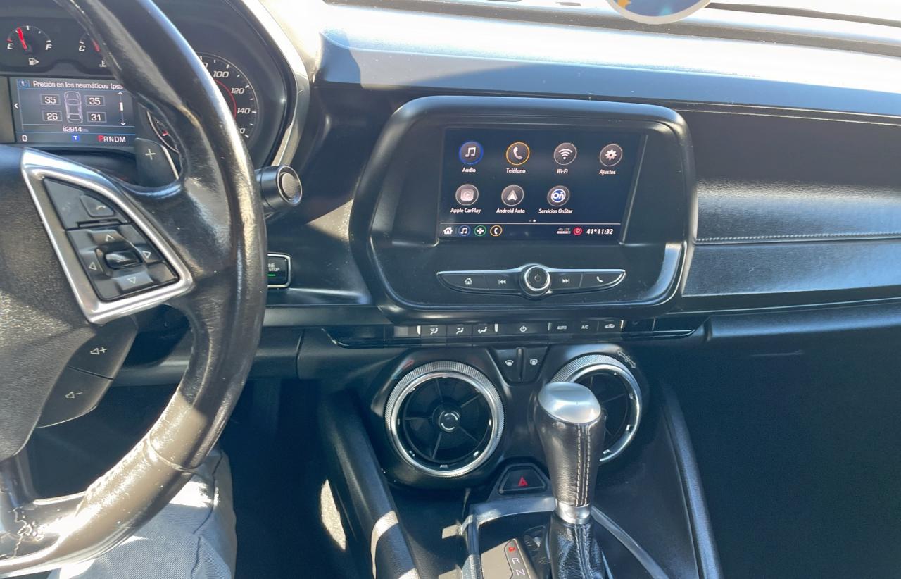 2020 Chevrolet Camaro - Image 9