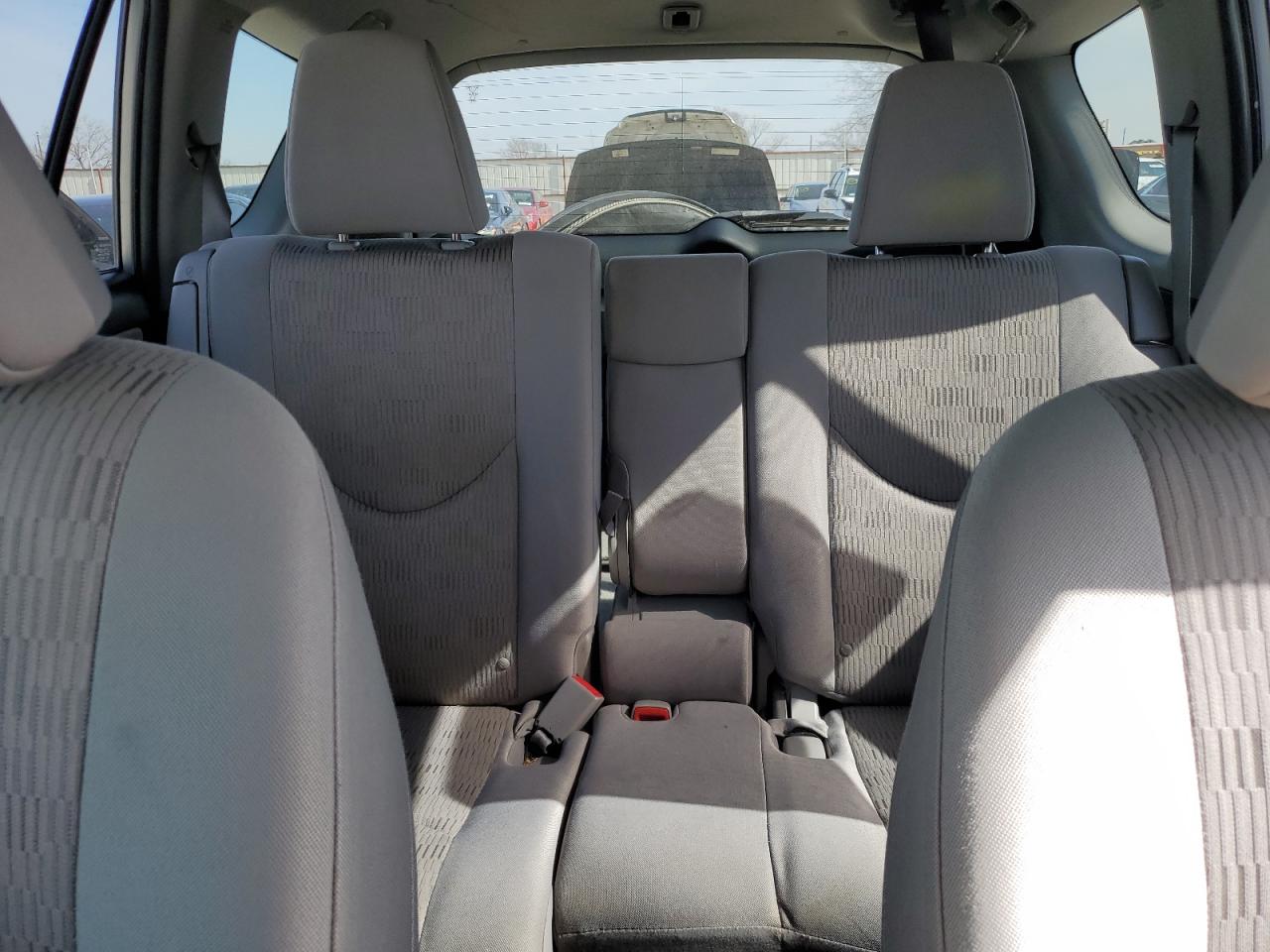 2012 Toyota RAV 4 - Image 10
