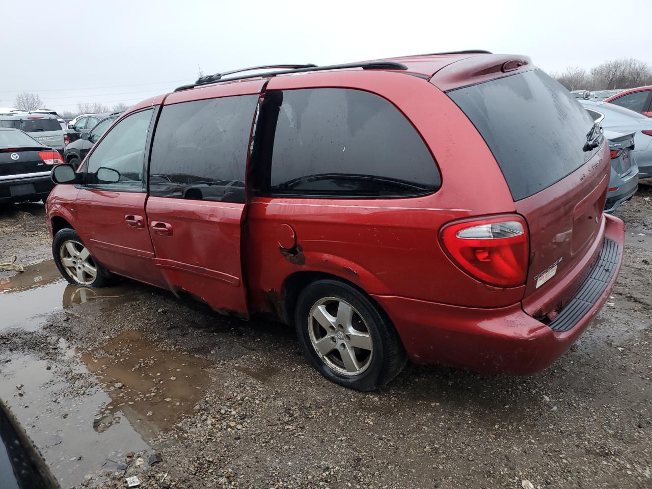 2006 Dodge Caravan - Image 2