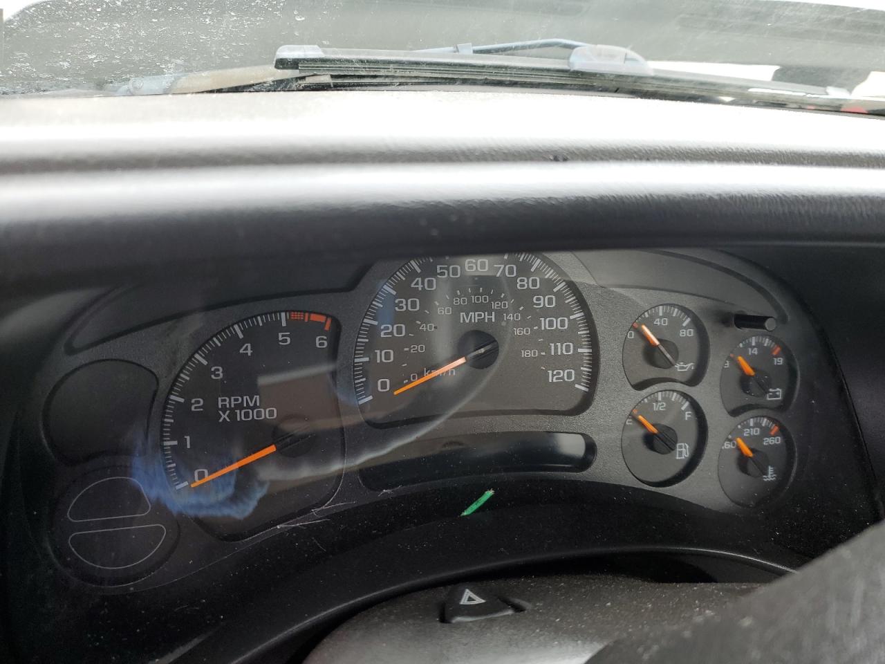 2006 Chevrolet Silverado - Image 9