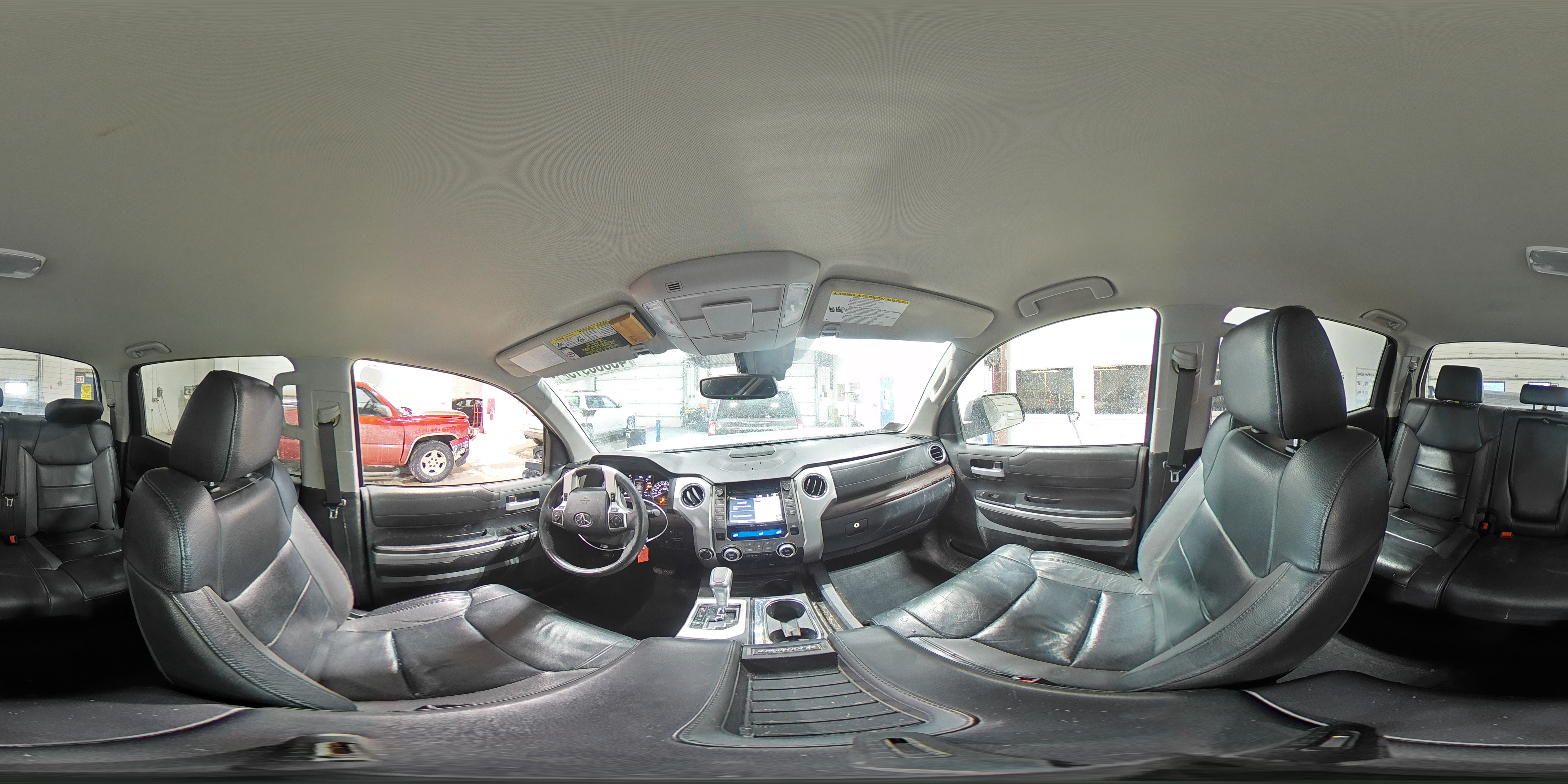 2019 Toyota Tundra - Image 13