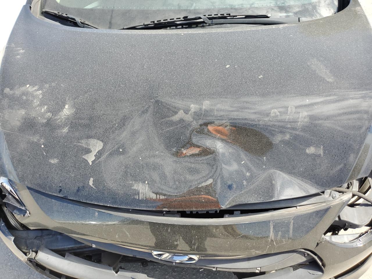 2013 Hyundai Elantra - Image 12