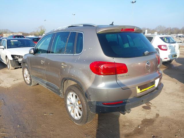 2013 VOLKSWAGEN TIGUAN SE