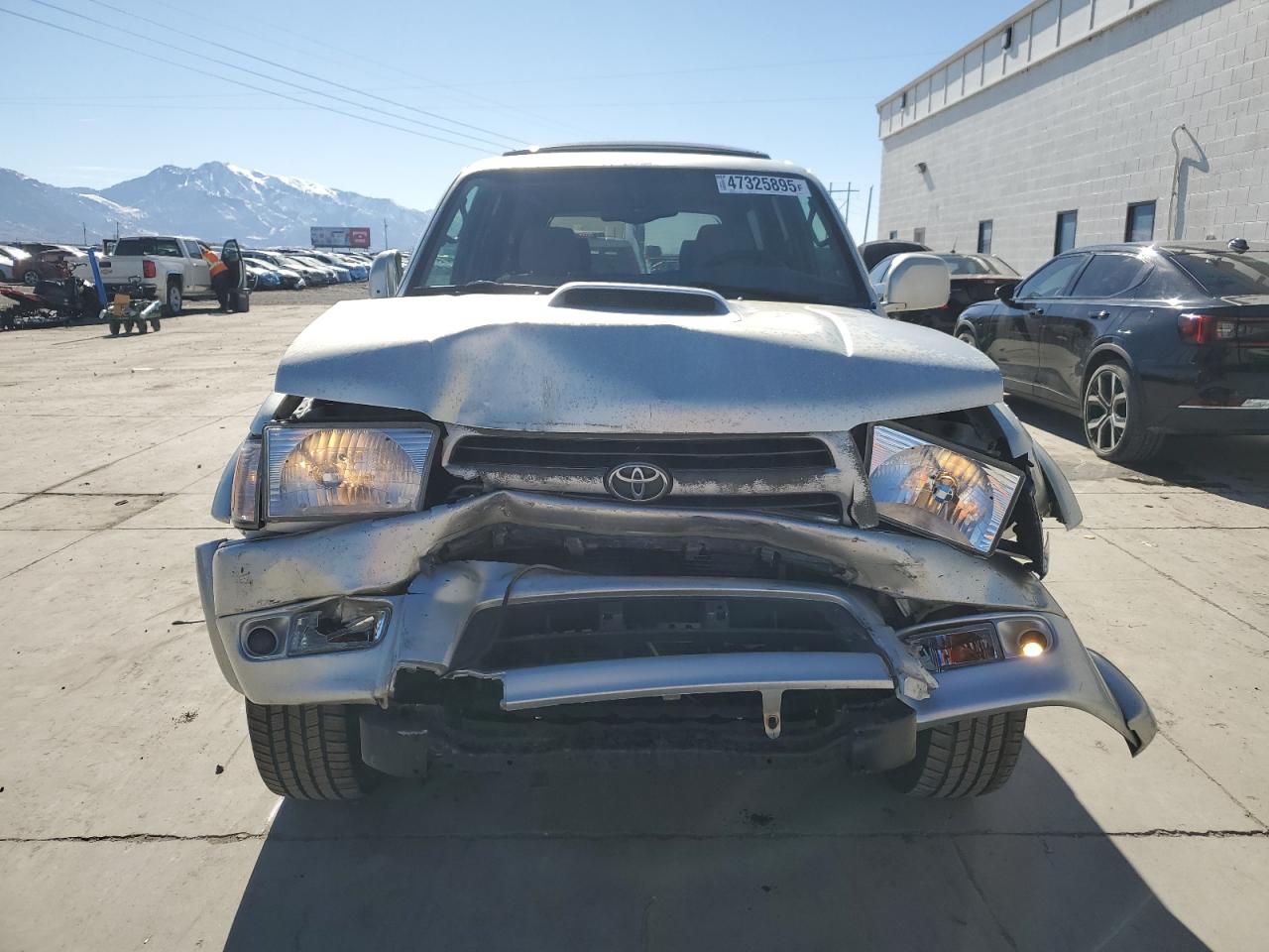 2000 Toyota 4Runner - Image 5