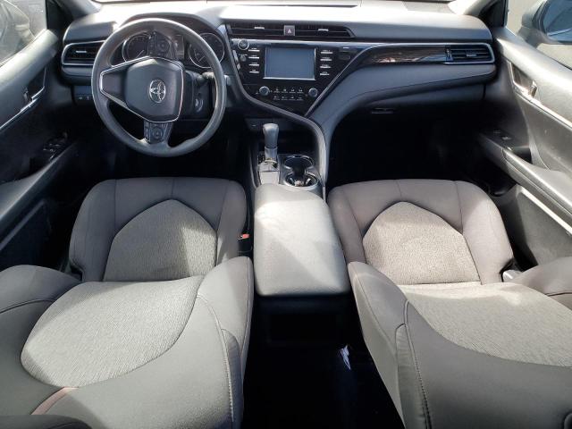  TOYOTA CAMRY 2020 Srebrny