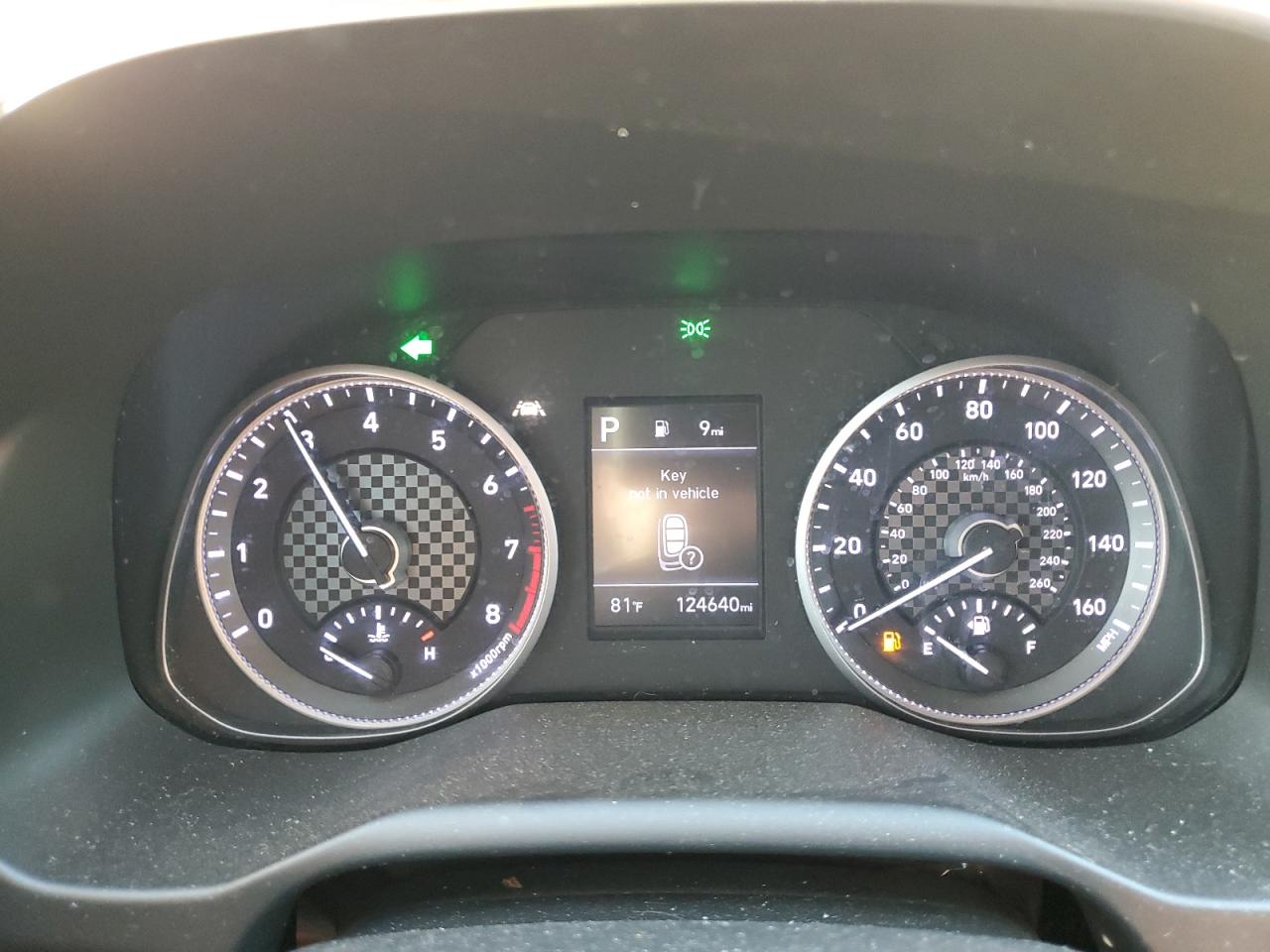 2019 Hyundai Elantra - Image 9