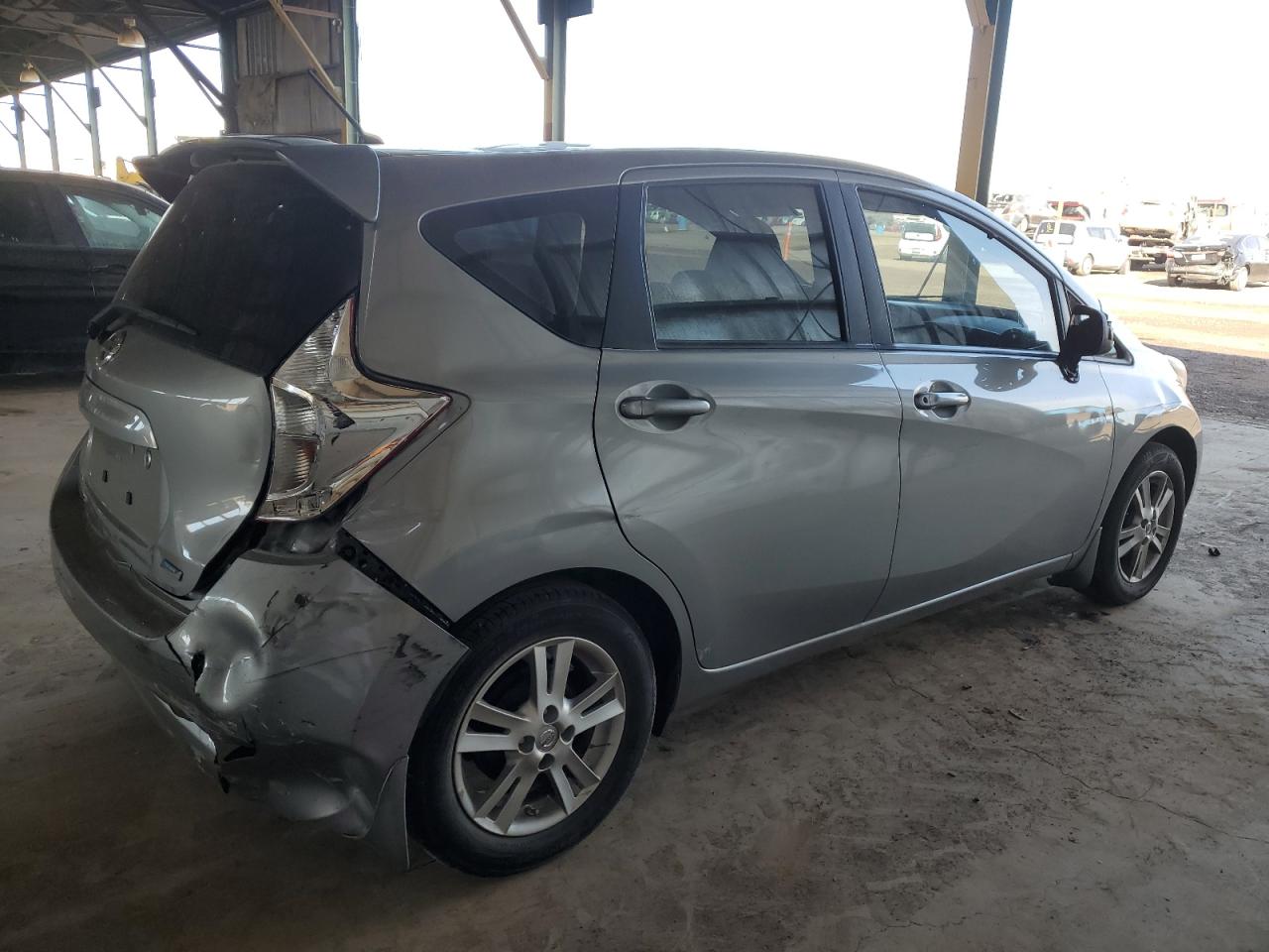 2014 Nissan Versa - Image 3