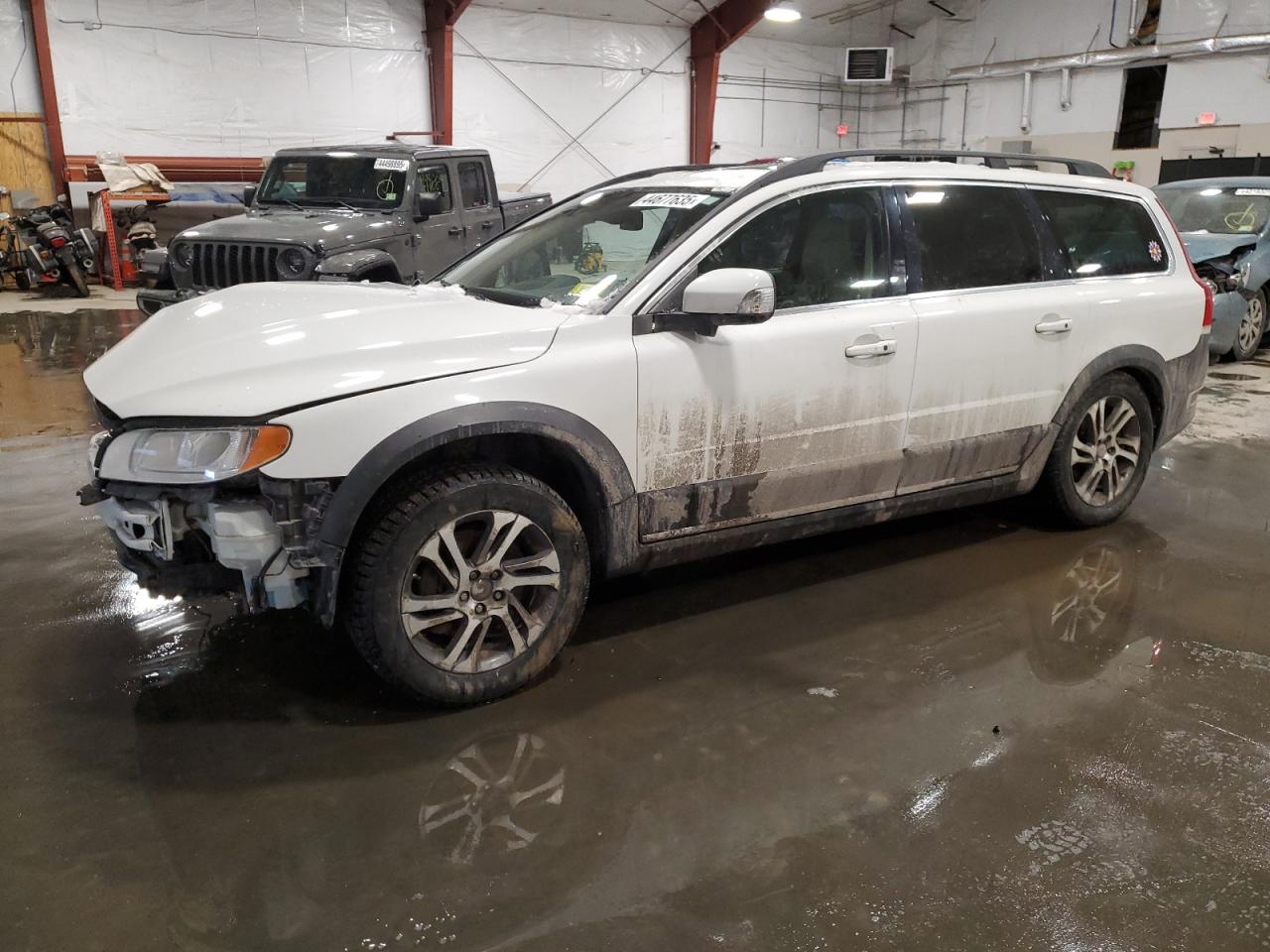 2014 Volvo XC70 - Image 1