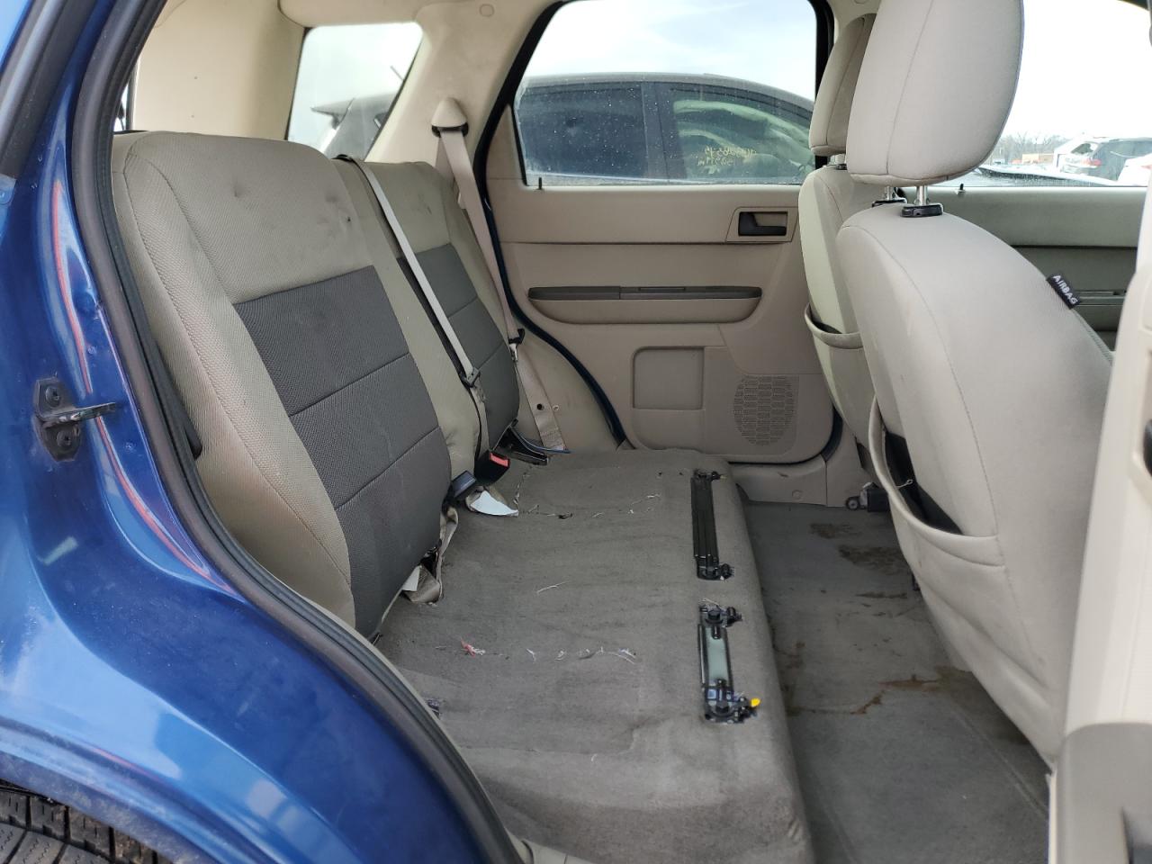 2008 Ford Escape - Image 11