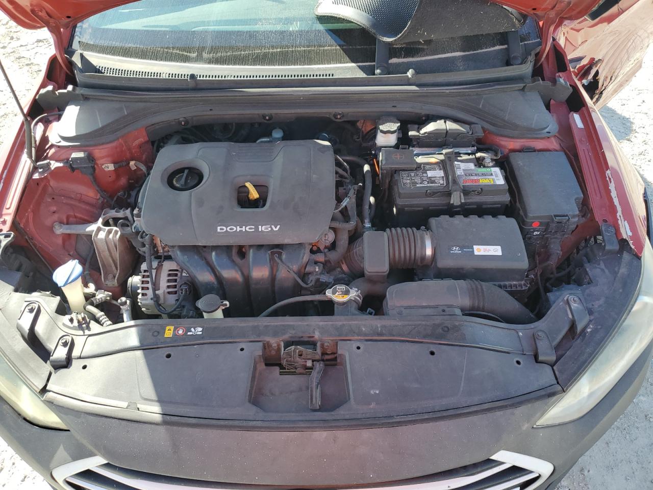 2017 Hyundai Elantra - Image 12