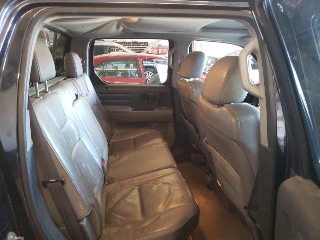 2011 Honda Ridgeline - Image 10