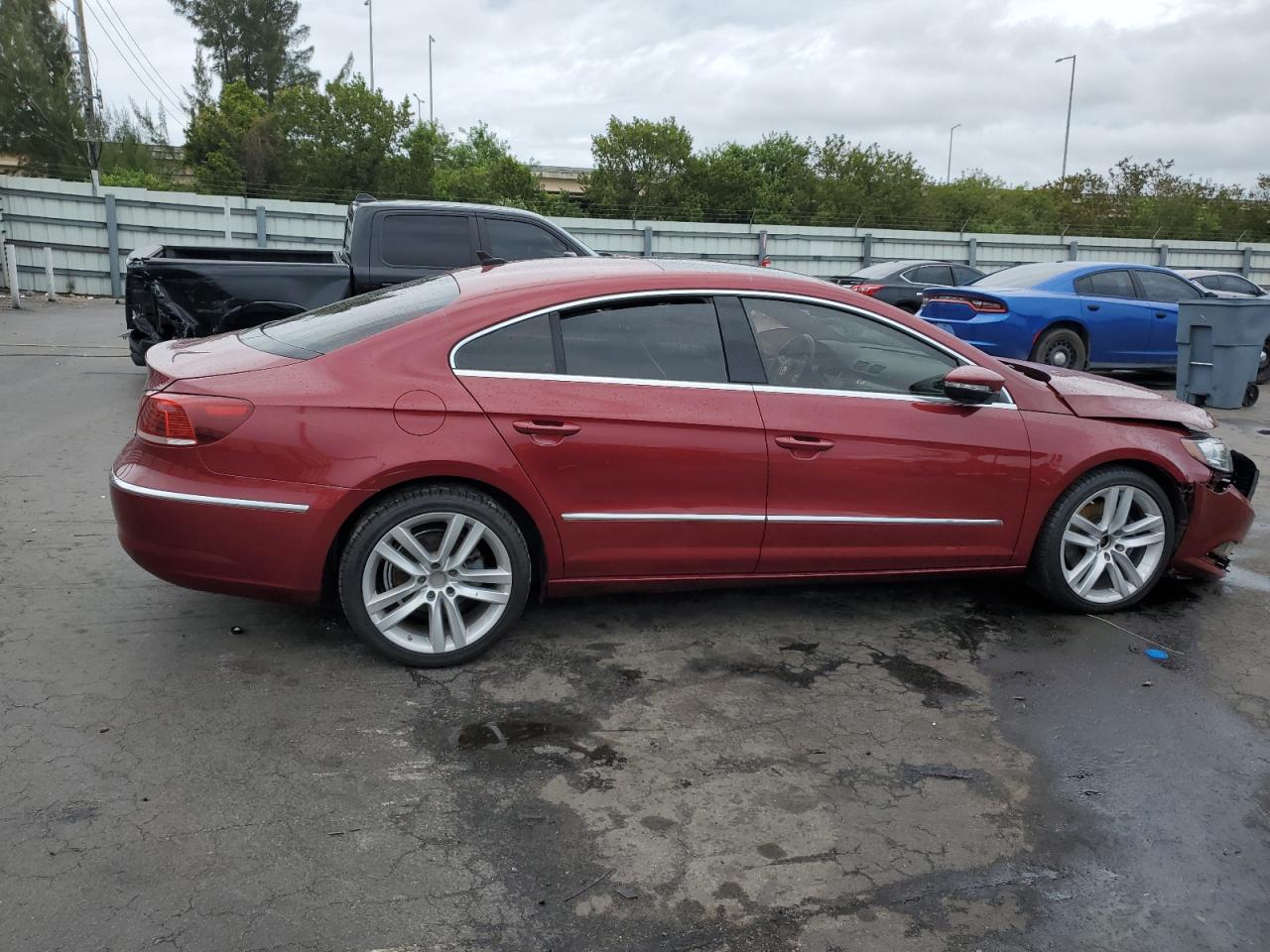 2013 Volkswagen Passat CC - Image 3