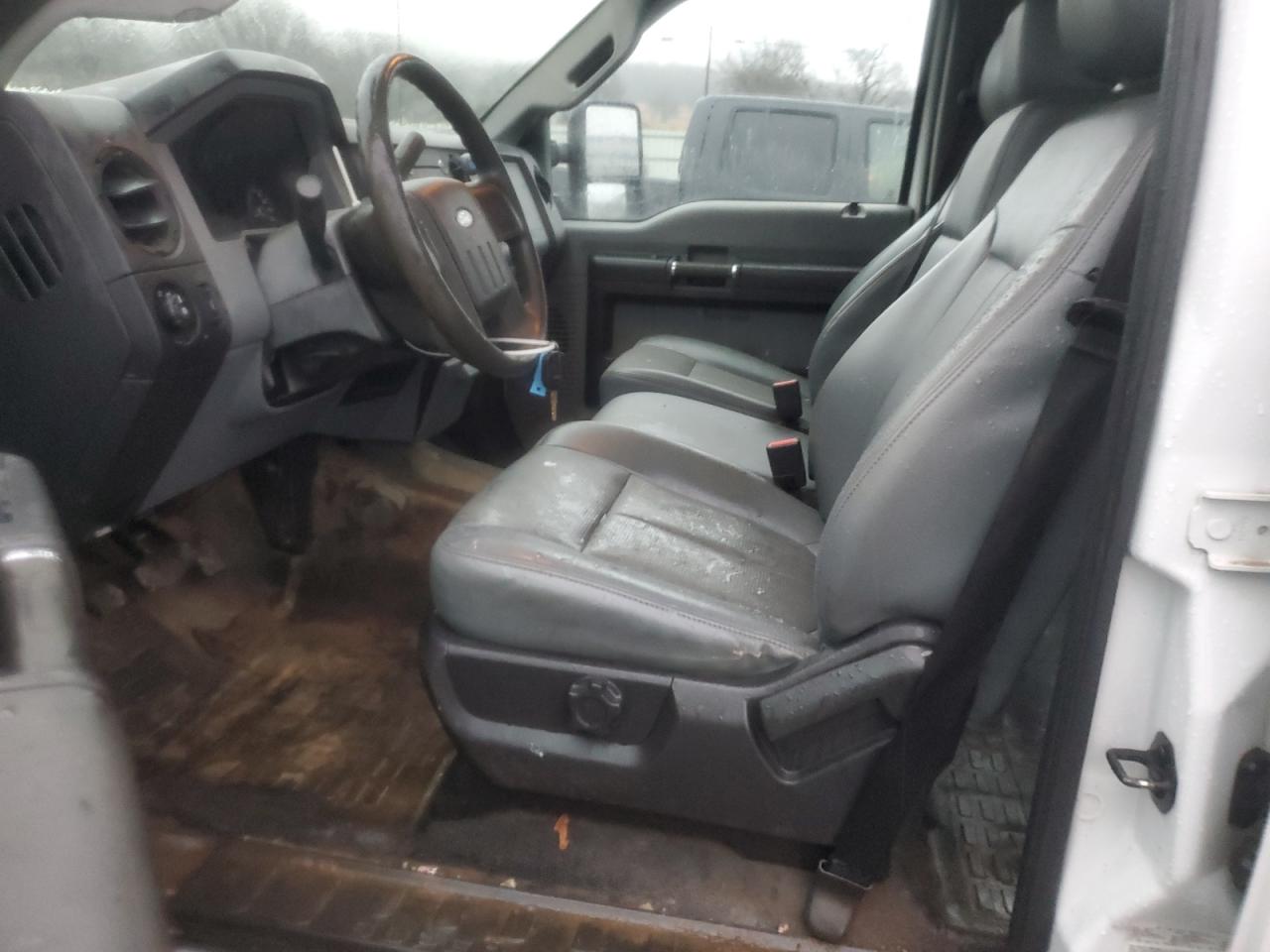 2014 Ford F250 - Image 7