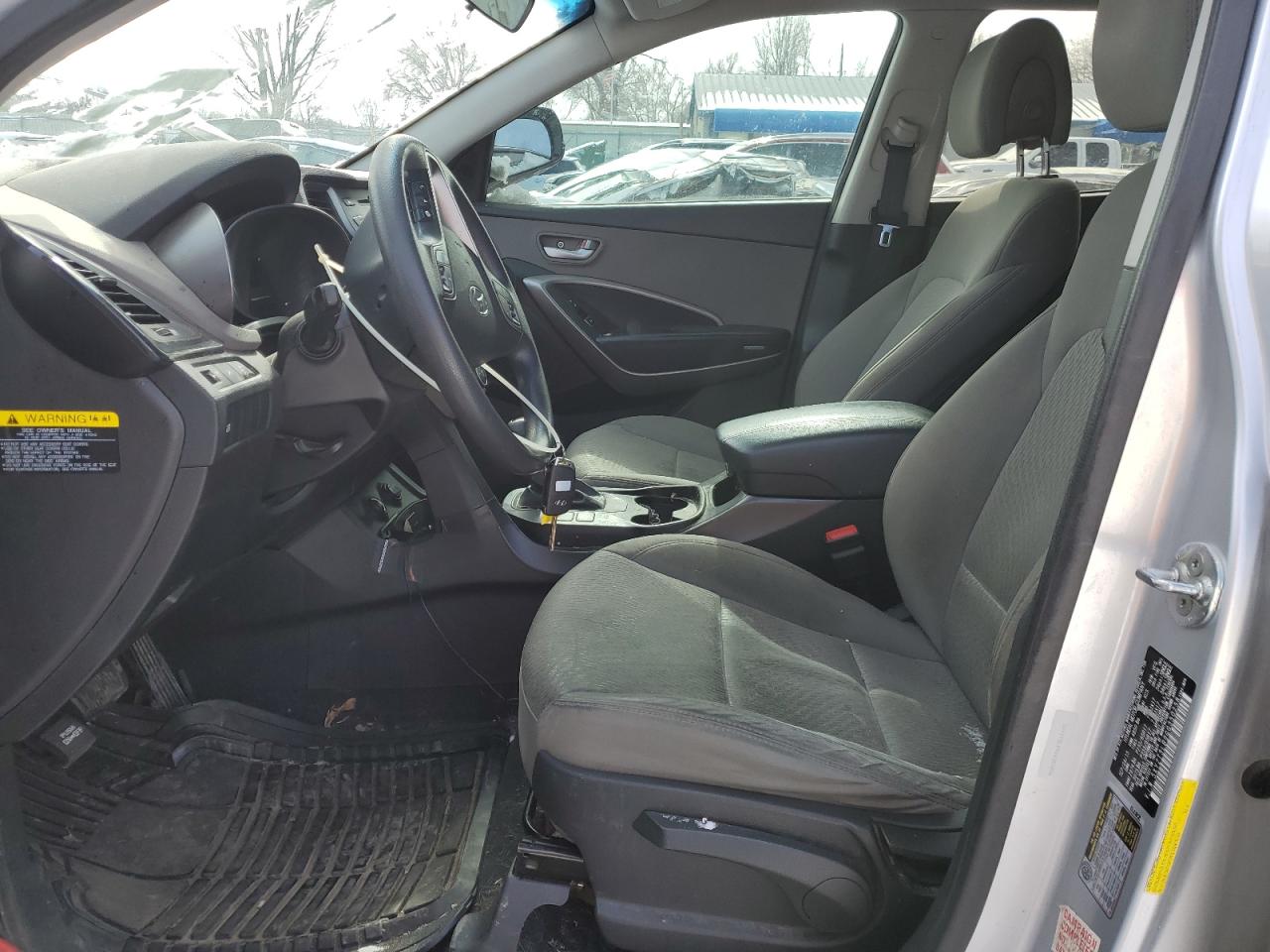 2016 Hyundai Santa Fe - Image 7