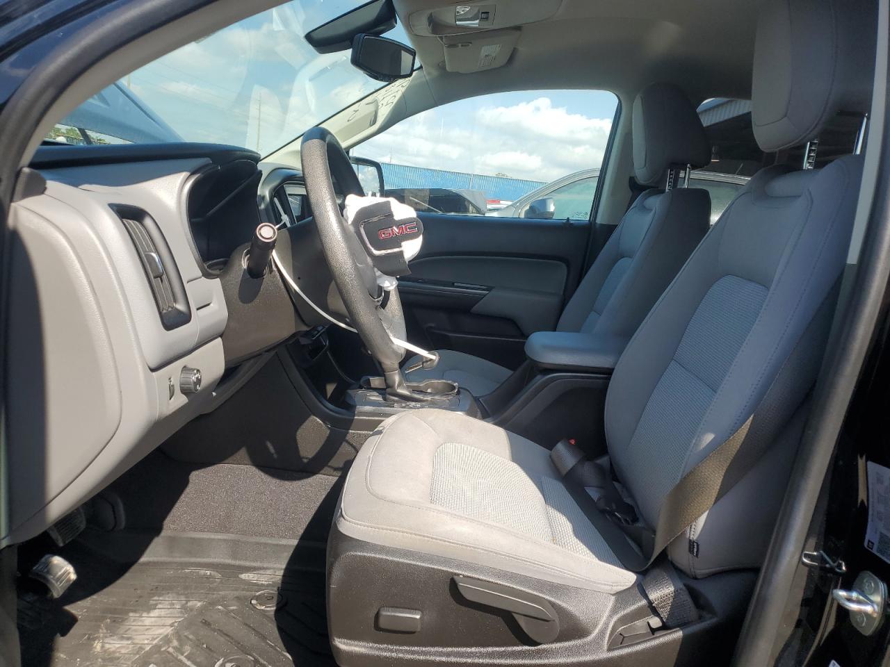 2021 GMC Canyon - Image 7