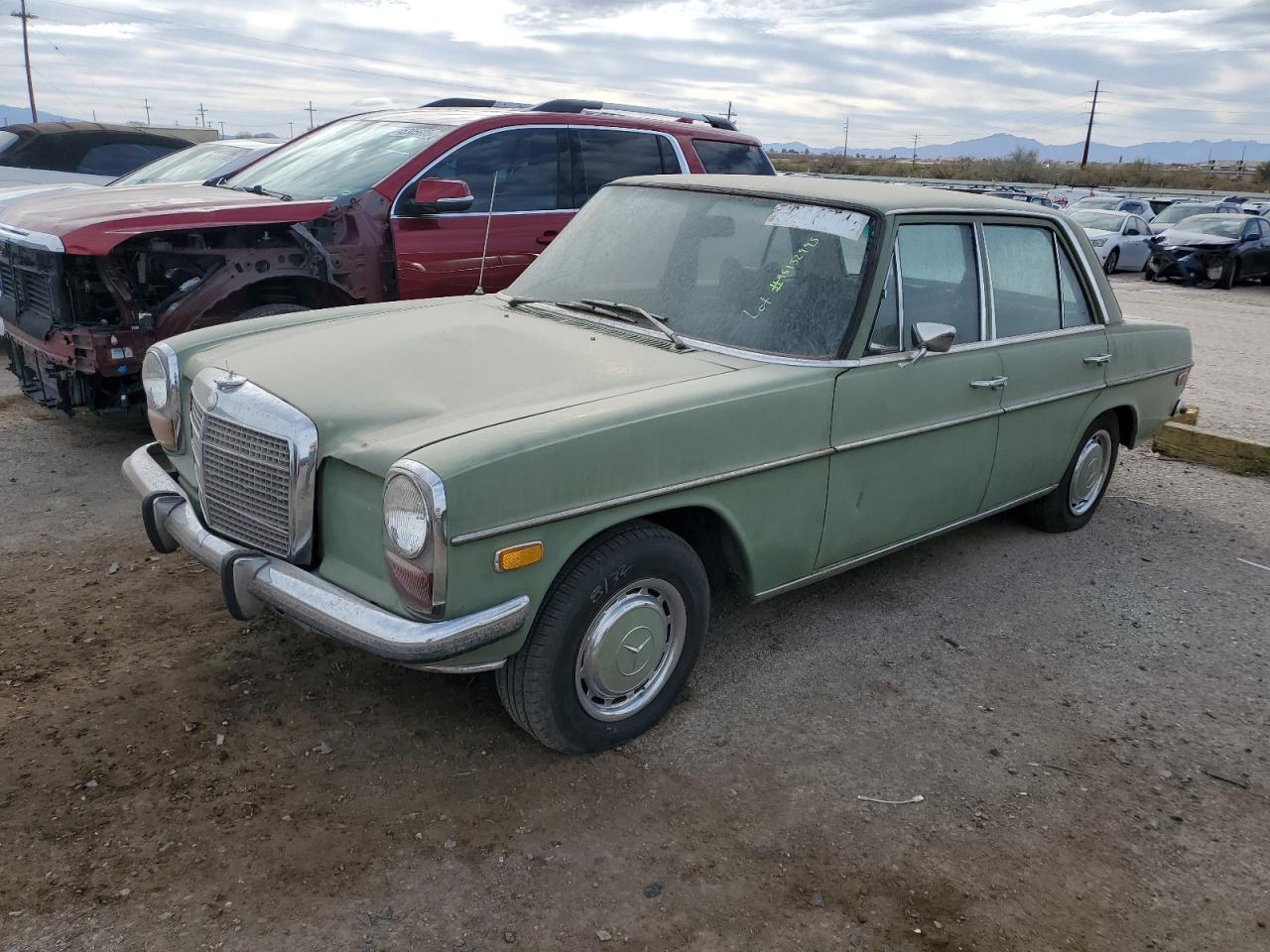 1973 Mercedes Benz 220 for Sale in Tucson, AZ - Front End