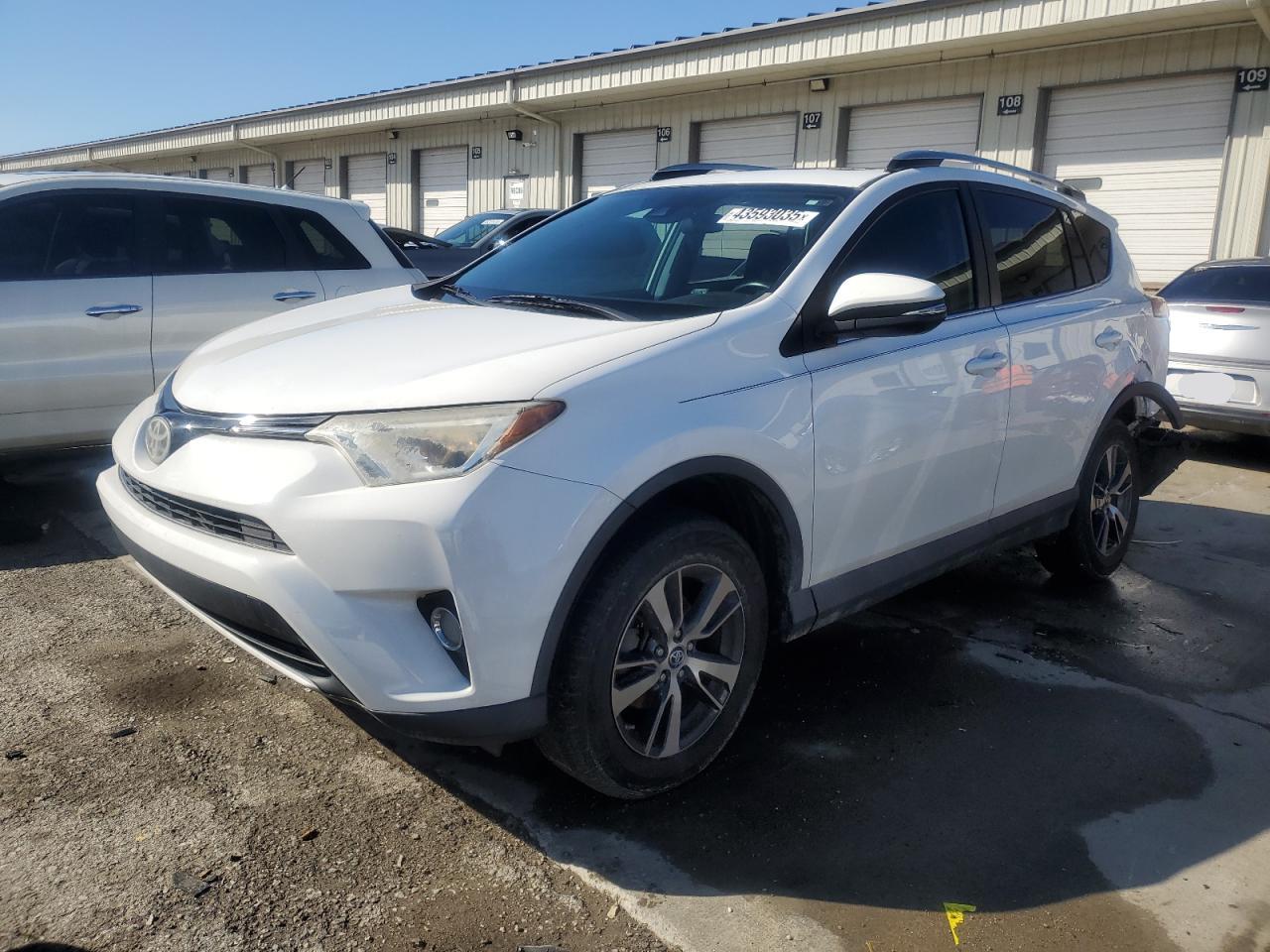 2018 Toyota RAV 4 - Image 1