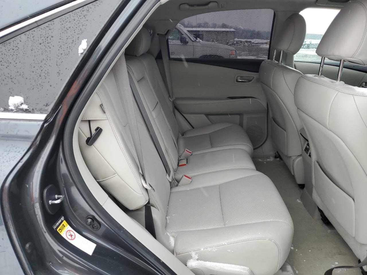 2011 Lexus RX - Image 11
