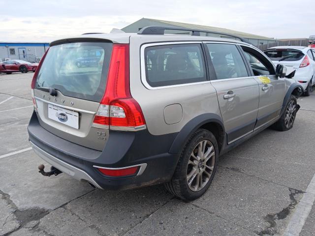 2014 VOLVO XC70 SE LU