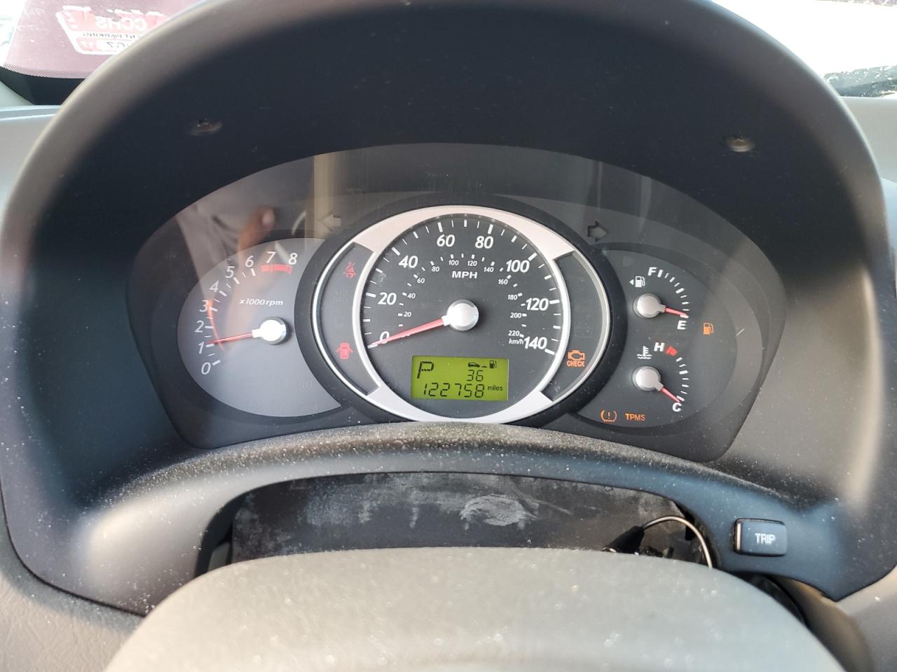 2006 Hyundai Tucson - Image 9