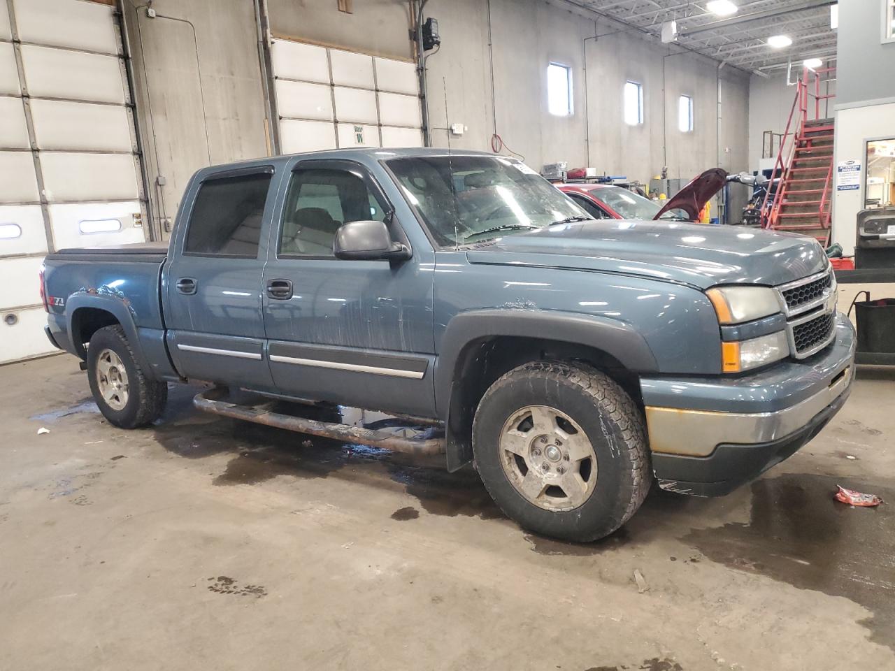 2006 Chevrolet Silverado - Image 4