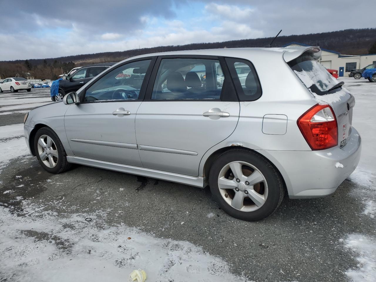 2008 Kia Spectra - Image 2