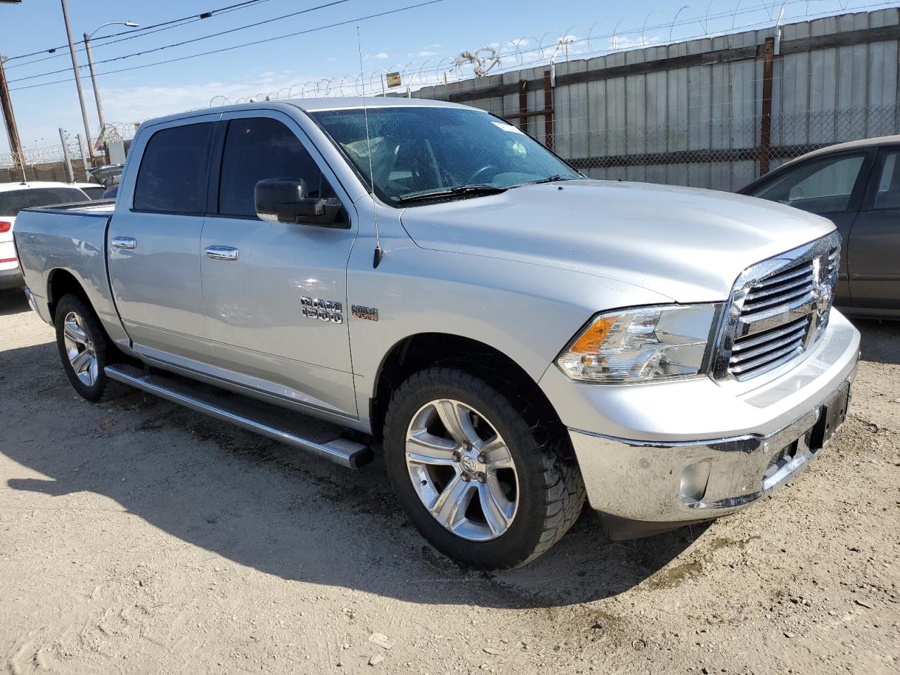 2014 RAM 1500 - Image 4