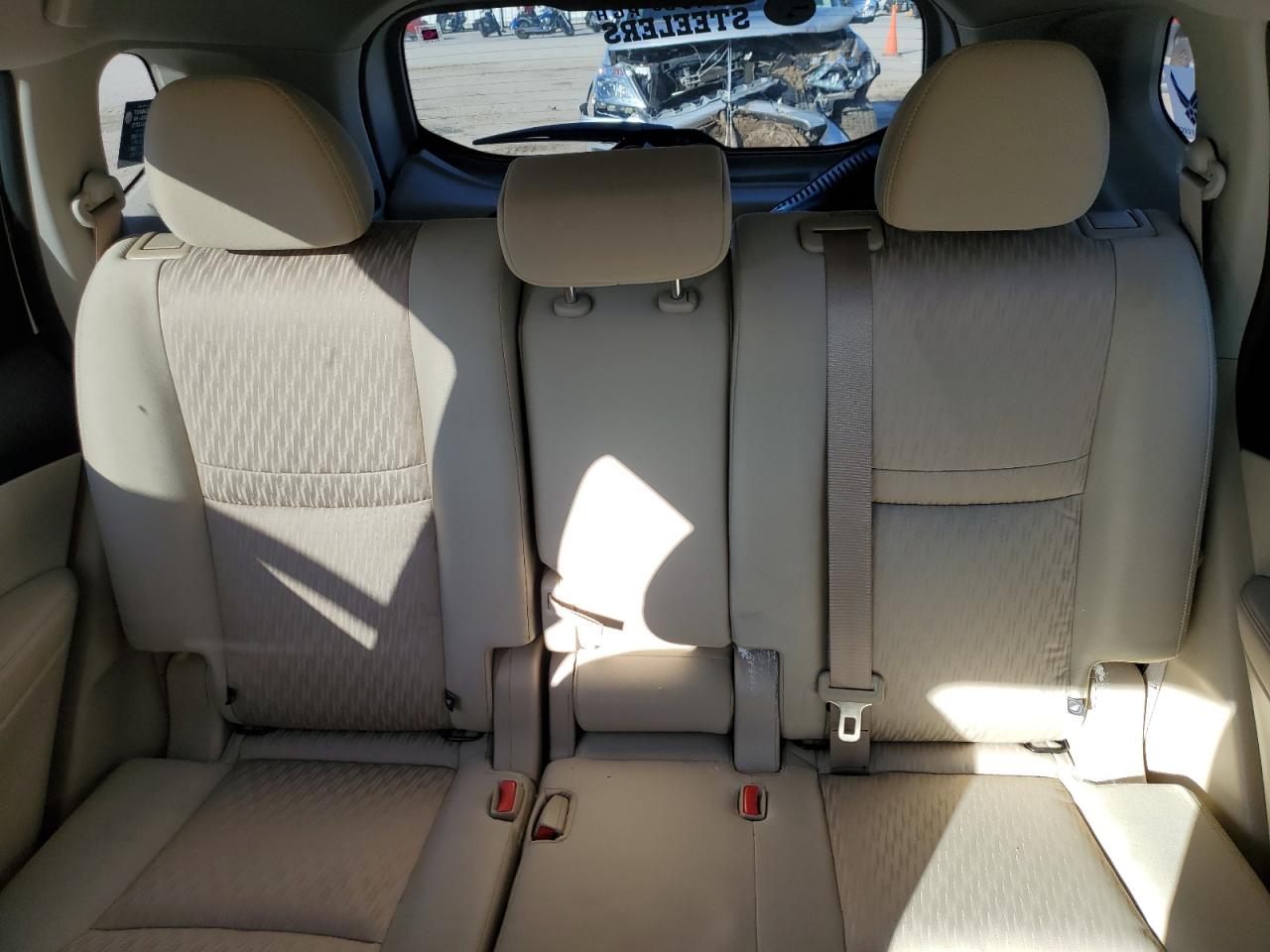 2020 Nissan Rogue - Image 10