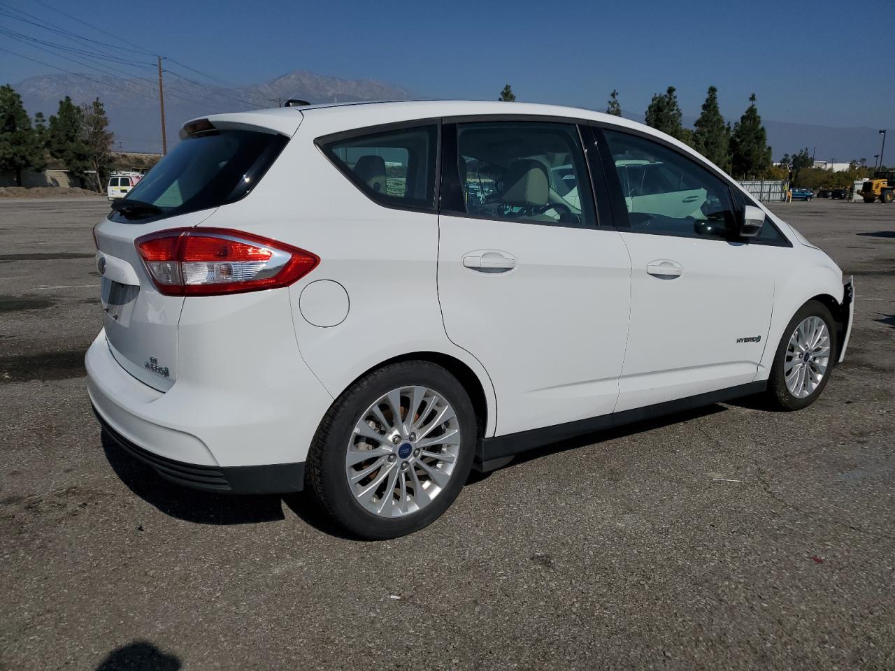 2017 Ford C-MAX - Image 3