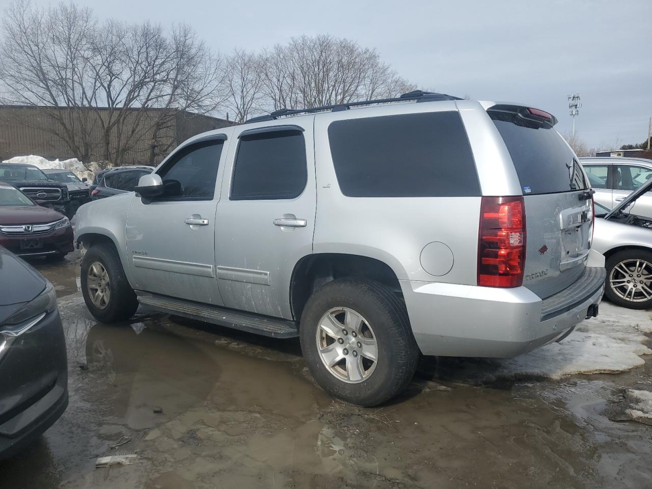 2014 Chevrolet Tahoe - Image 2