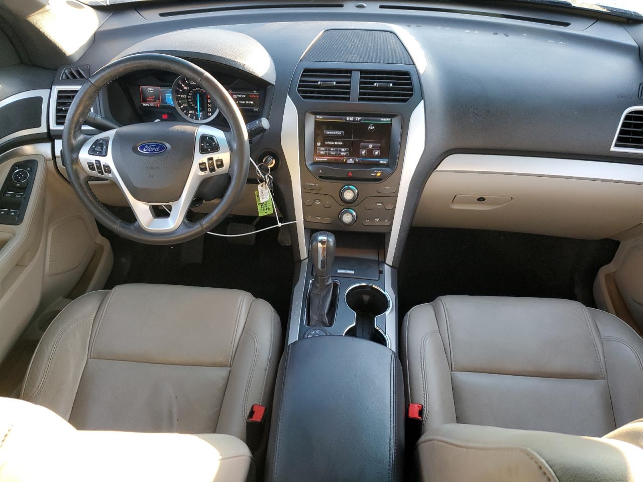 2015 Ford Explorer - Image 8
