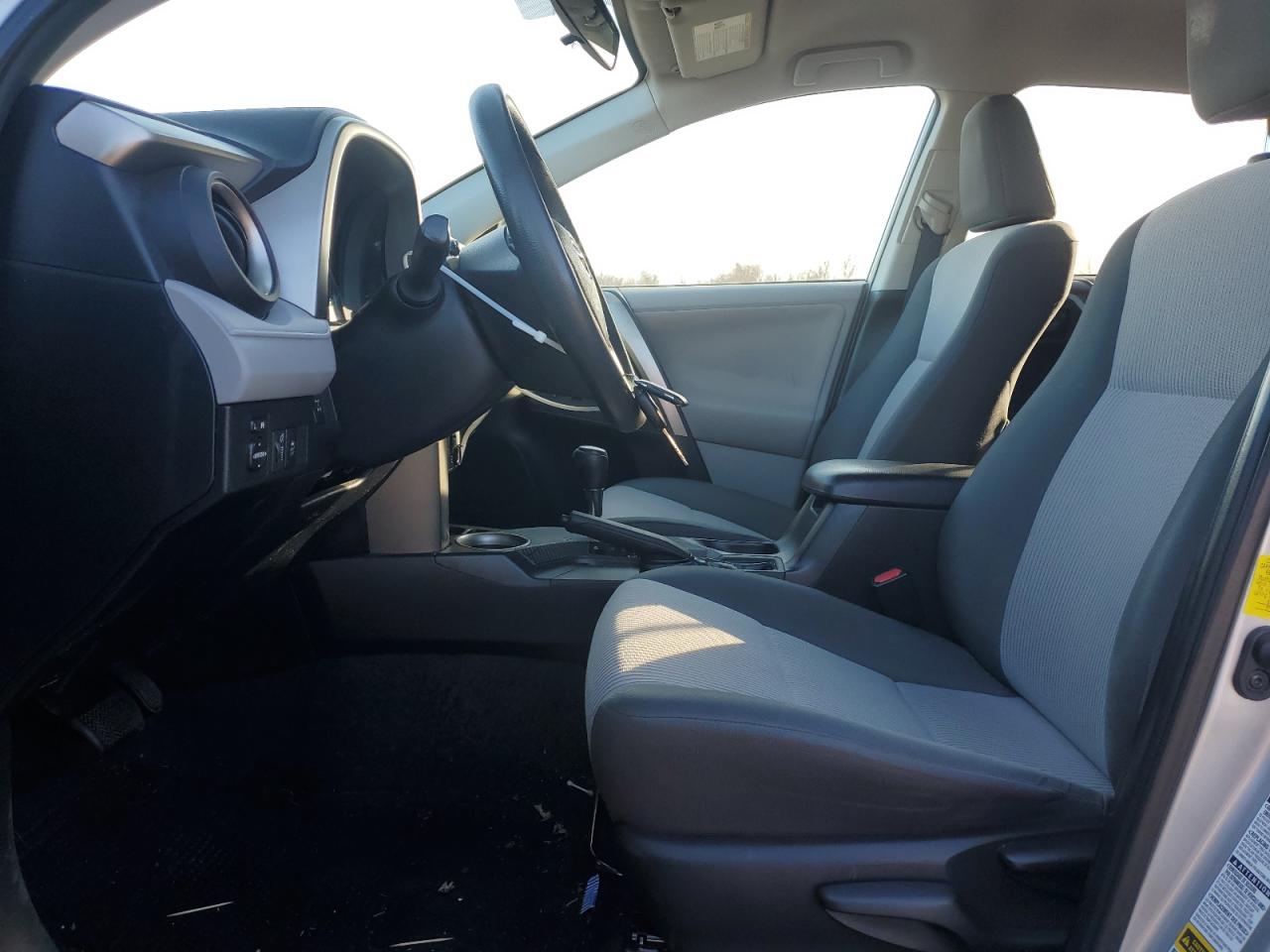 2013 Toyota RAV 4 - Image 7