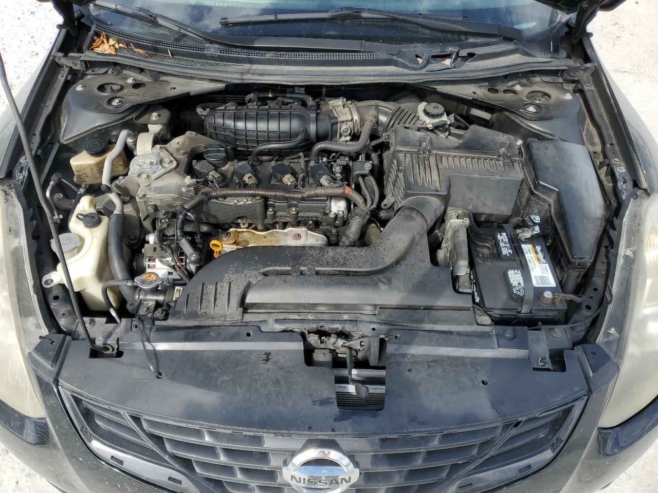 2010 Nissan Altima - Image 12