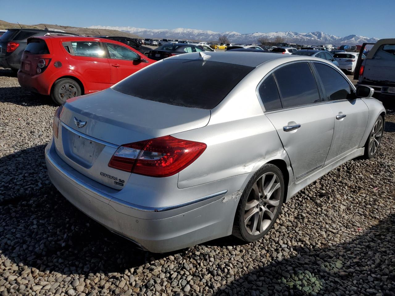 2012 Hyundai Genesis - Image 3