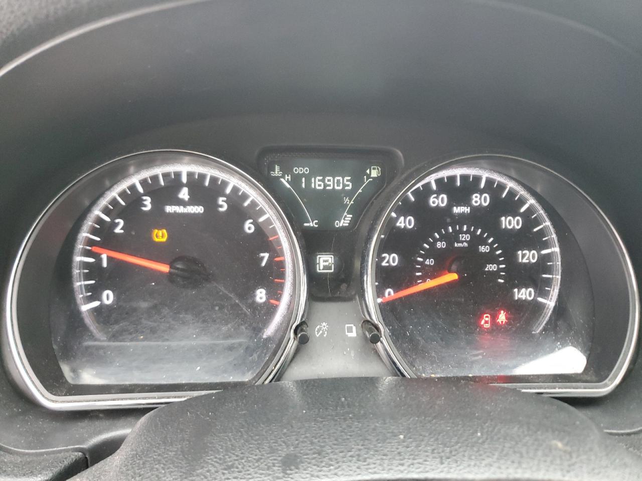 2019 Nissan Versa - Image 9