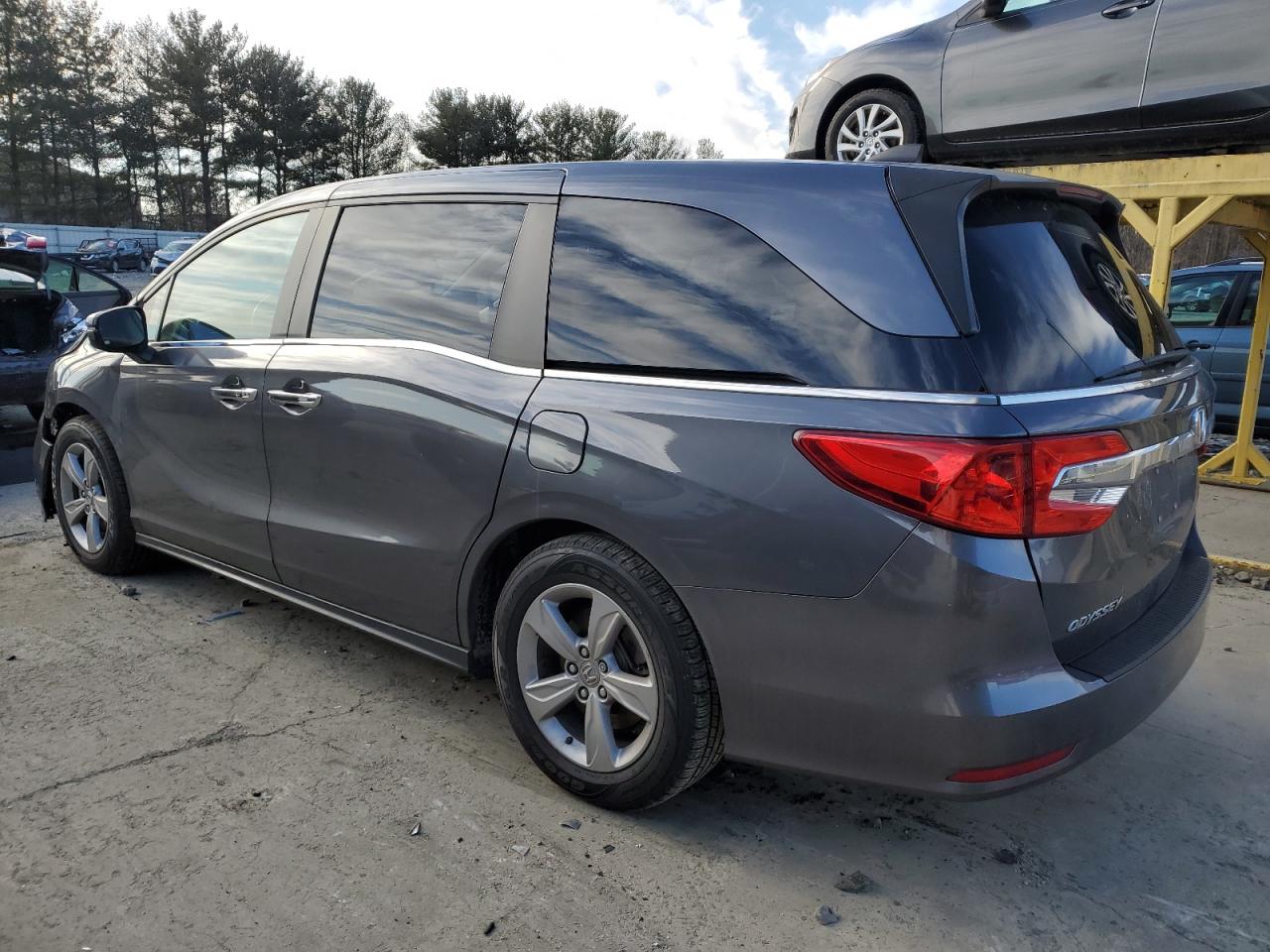 2019 Honda Odyssey - Image 2