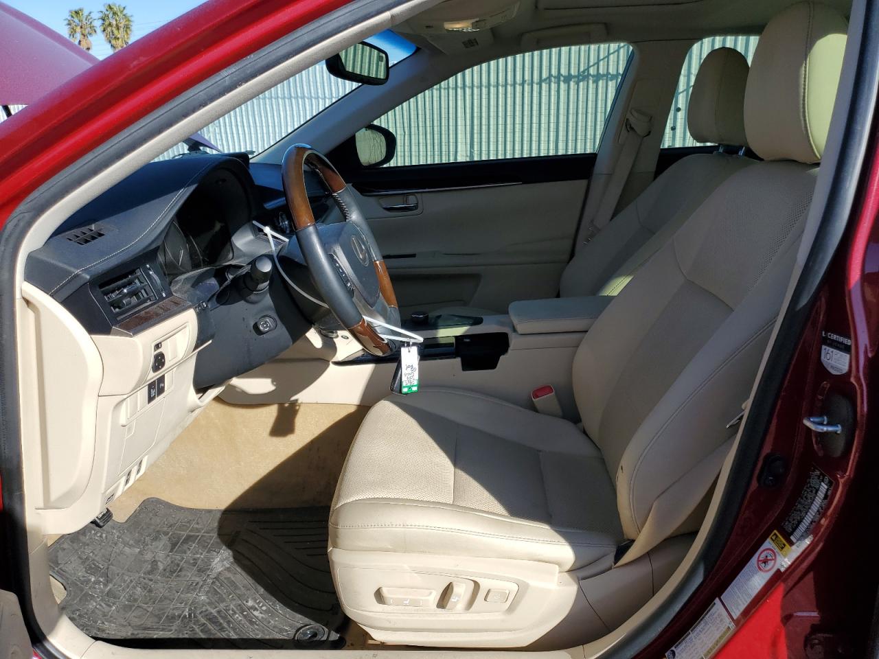 2014 Lexus ES - Image 7
