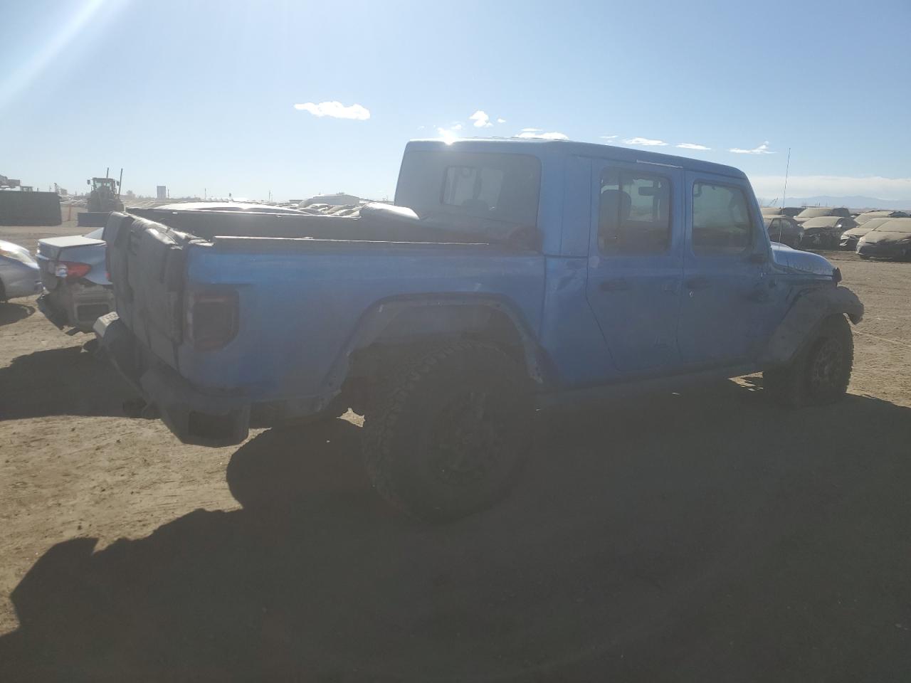 2021 Jeep Gladiator - Image 3