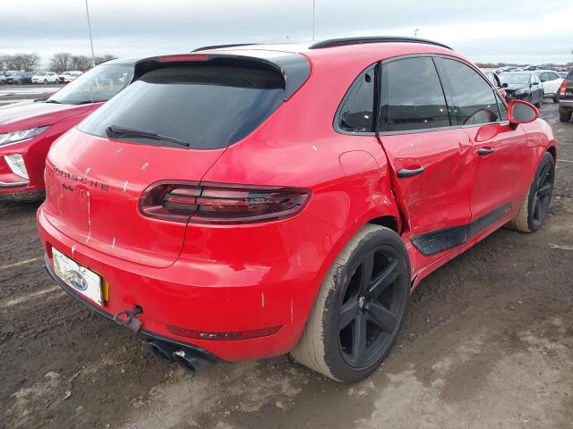 2016 PORSCHE MACAN S D