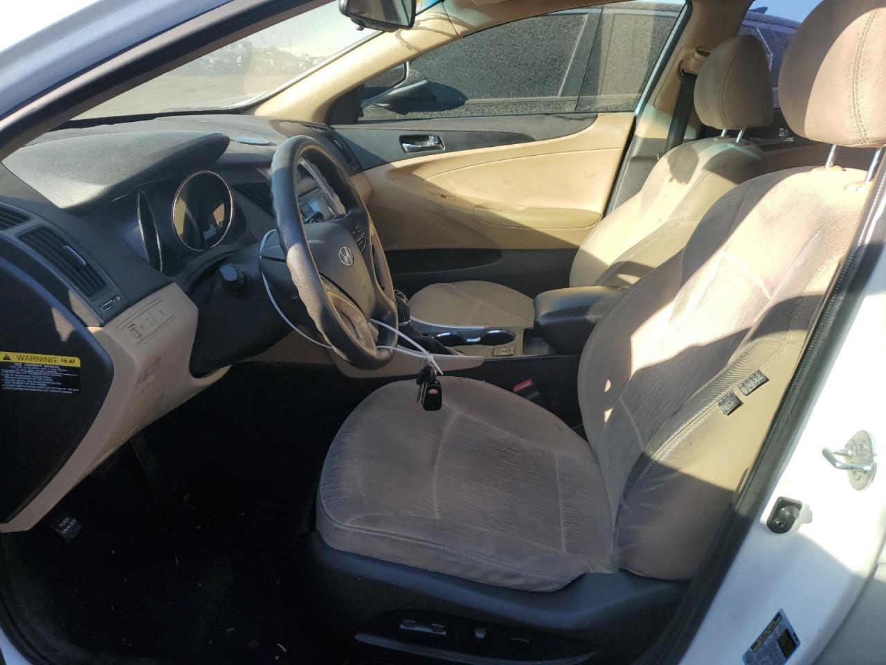 2013 Hyundai Sonata - Image 7