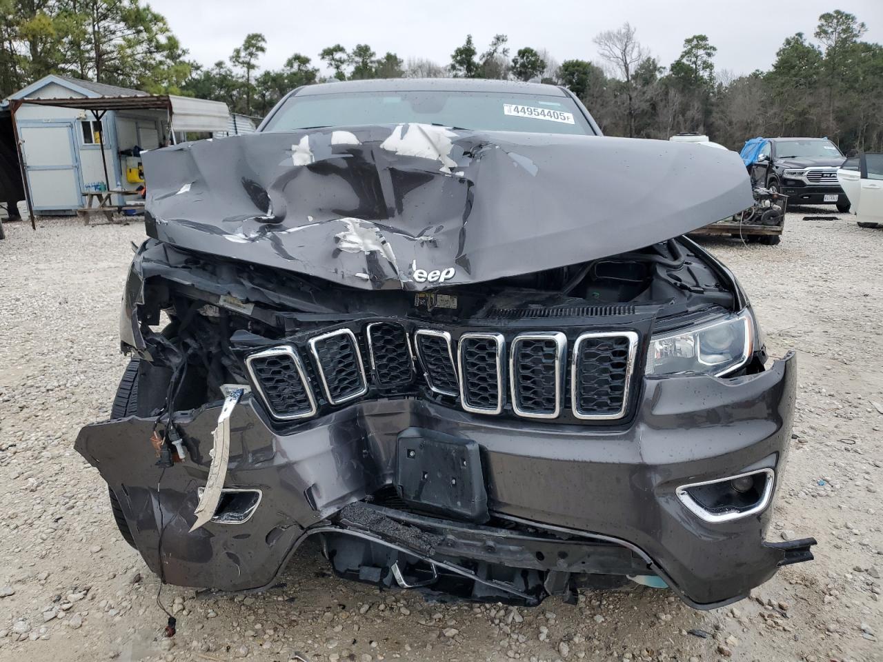 2017 Jeep Grand Cherokee - Image 5