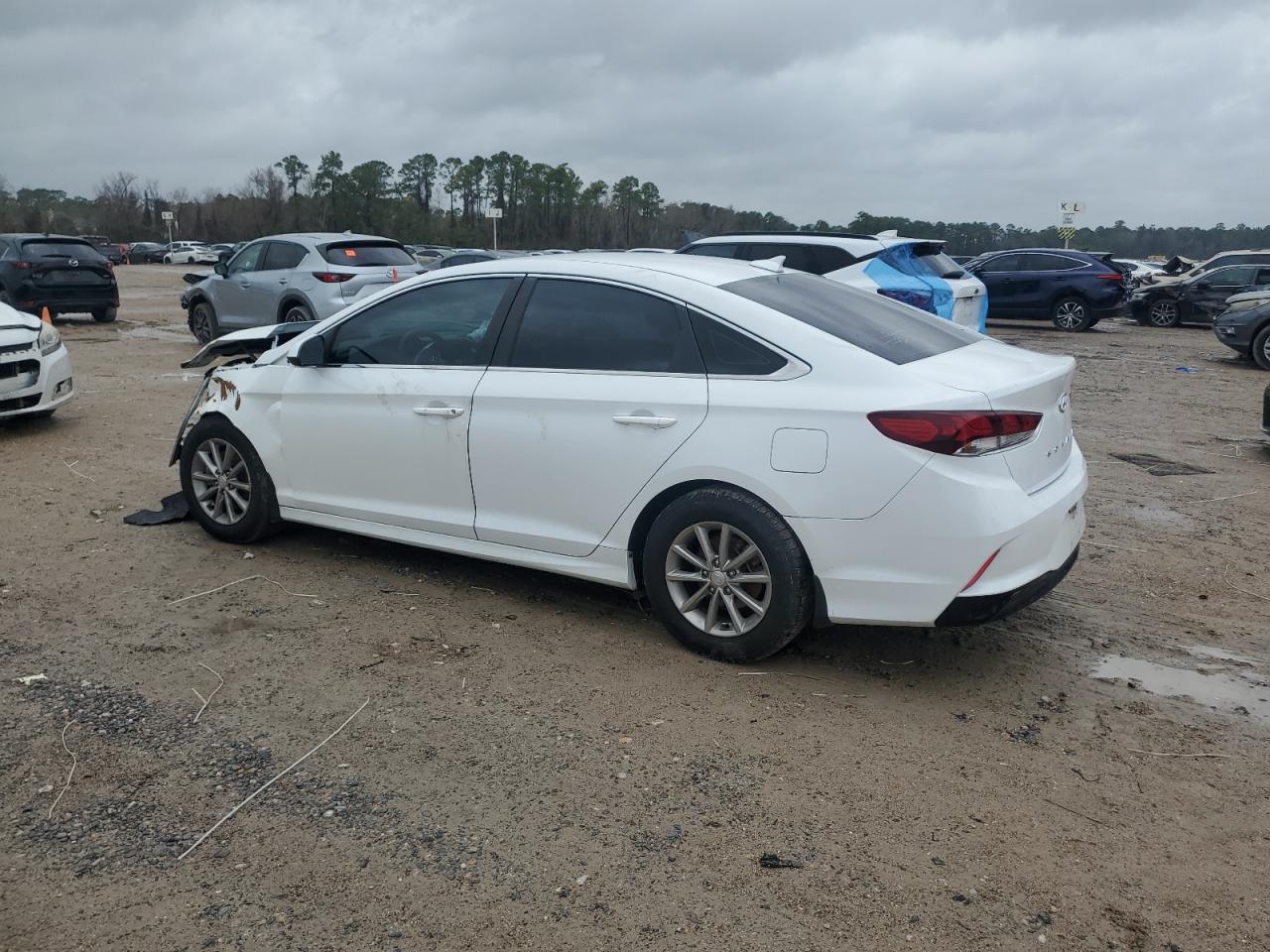 2018 Hyundai Sonata - Image 2