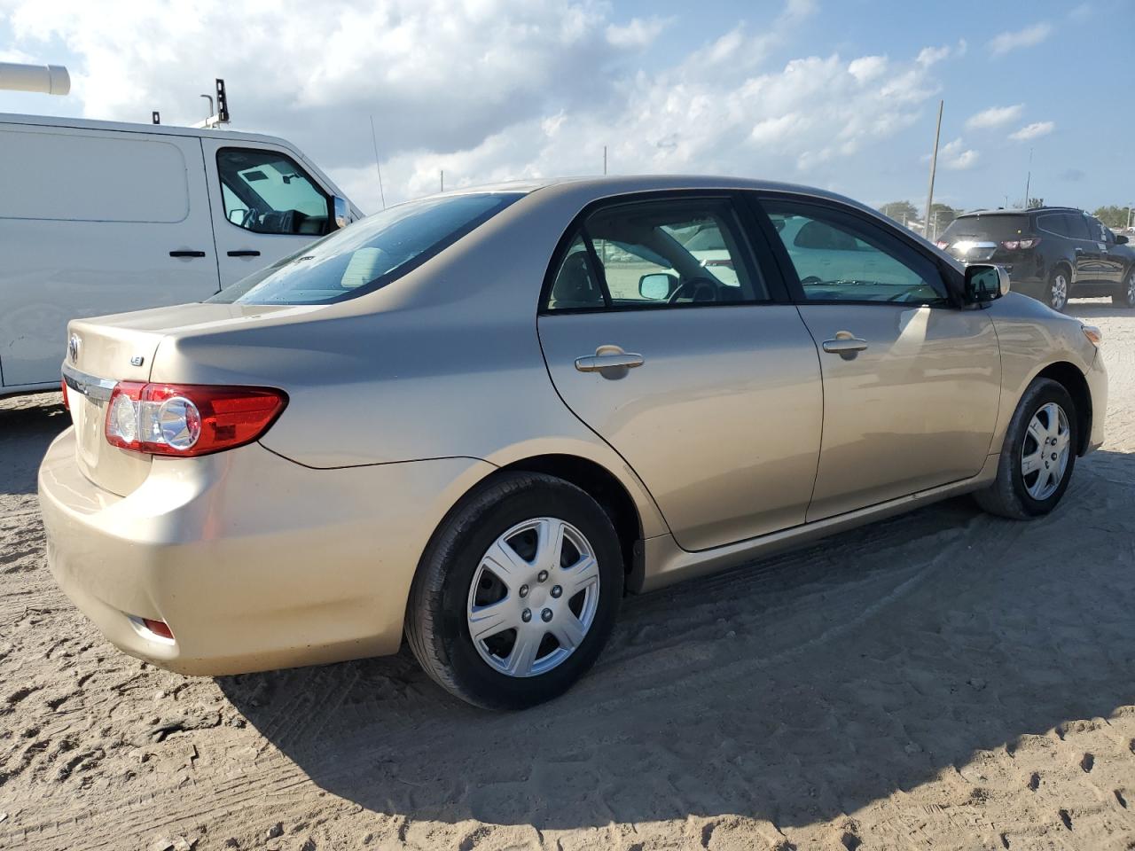 2011 Toyota Corolla - Image 3