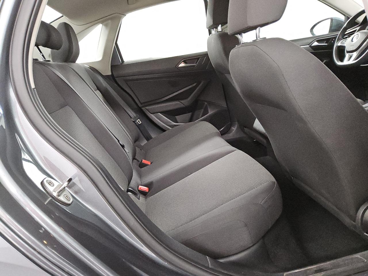 2020 Volkswagen Jetta - Image 10