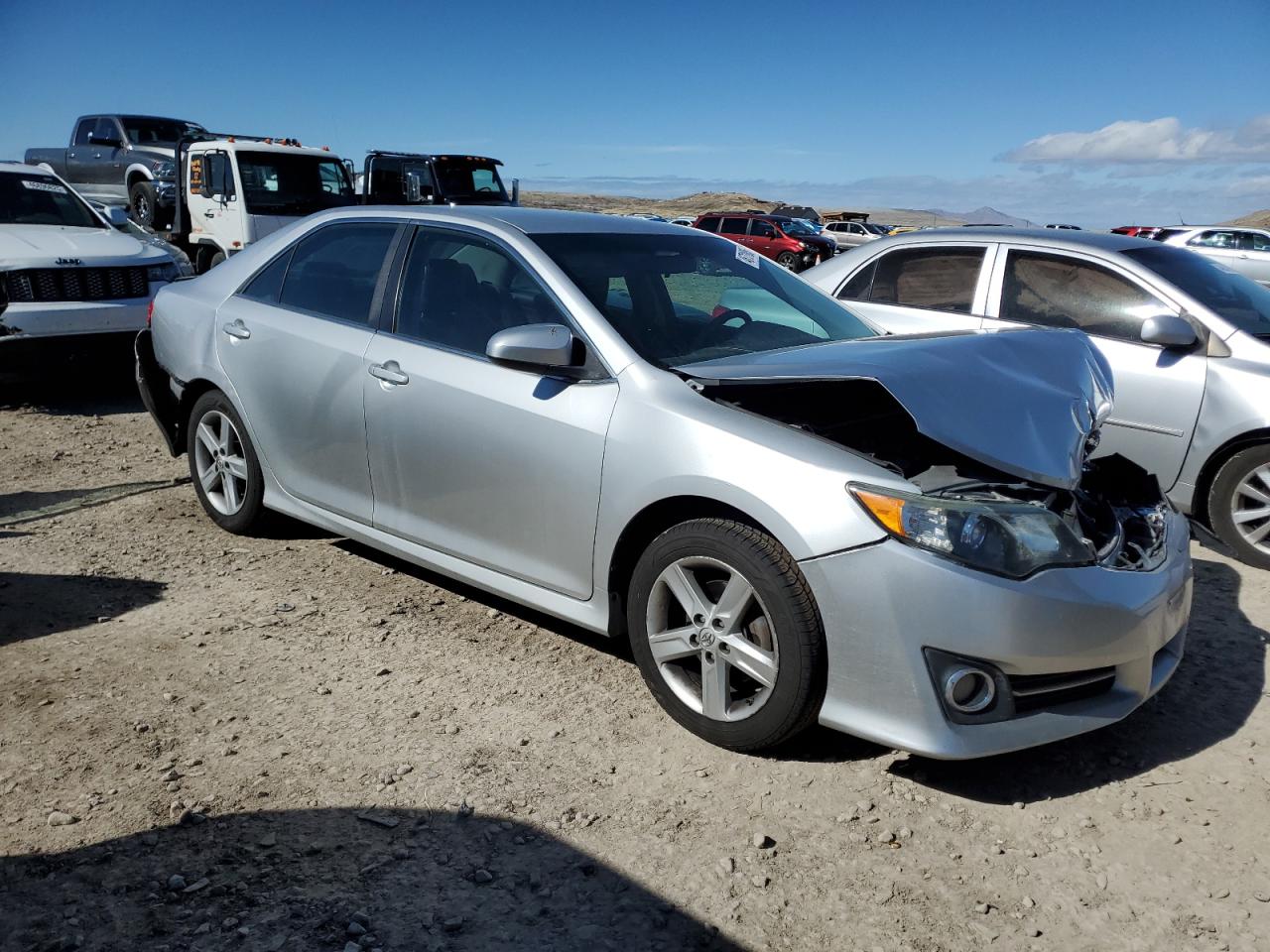 2014 Toyota Camry - Image 4