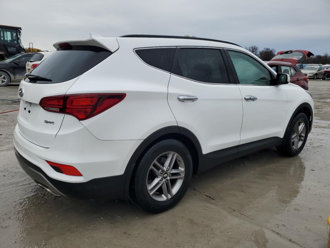 2017 Hyundai Santa Fe - Image 3