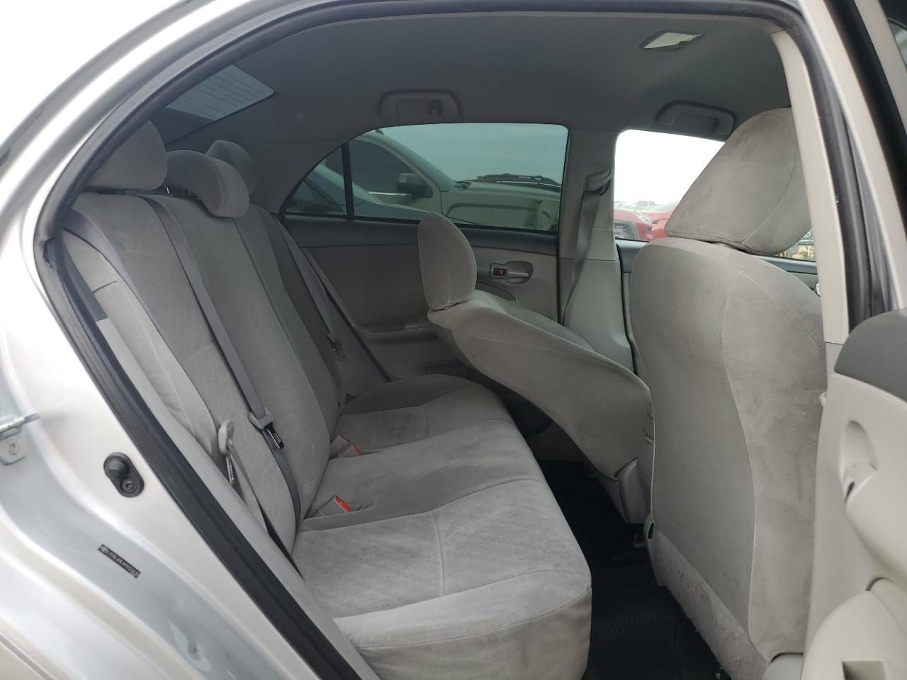 2009 Toyota Corolla - Image 10
