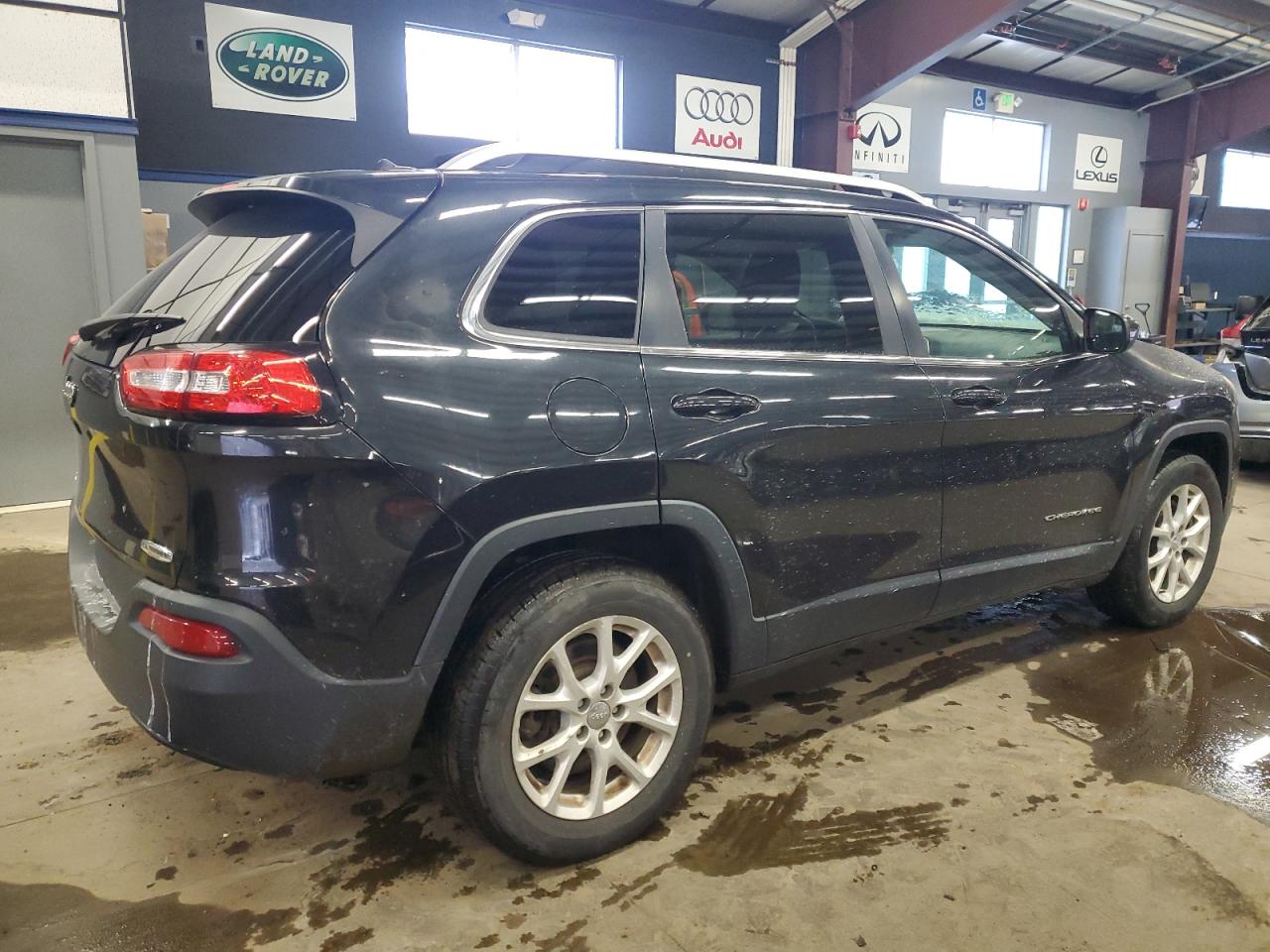2014 Jeep Grand Cherokee - Image 3