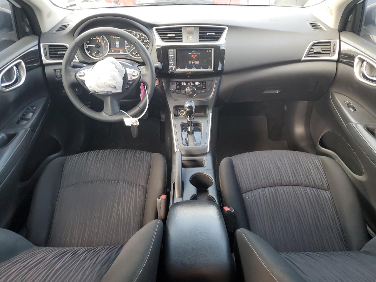2019 Nissan Sentra - Image 8